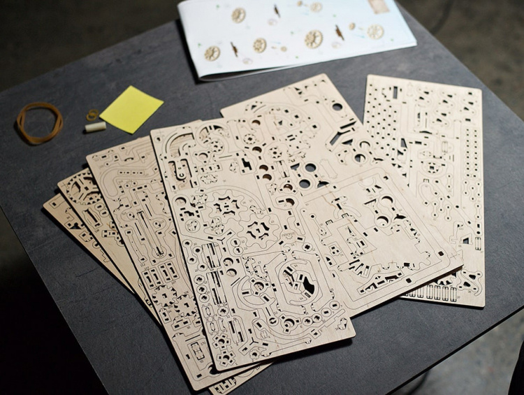 Ugears Marble Run Chain Hiss