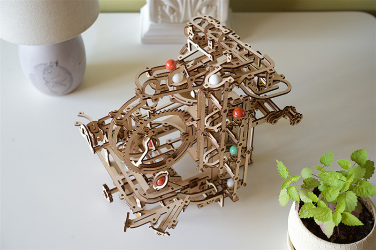 Ugears Marble Run Stepped Hoist