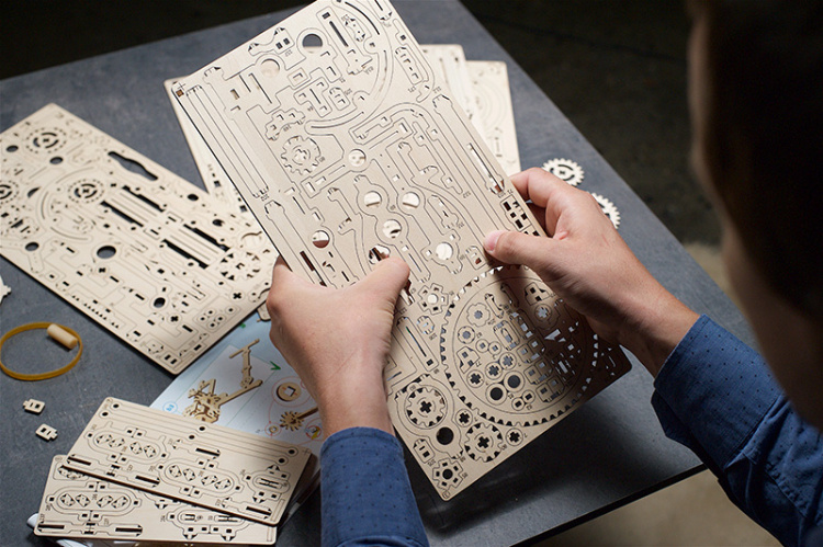 Ugears Marble Run Stepped Hoist