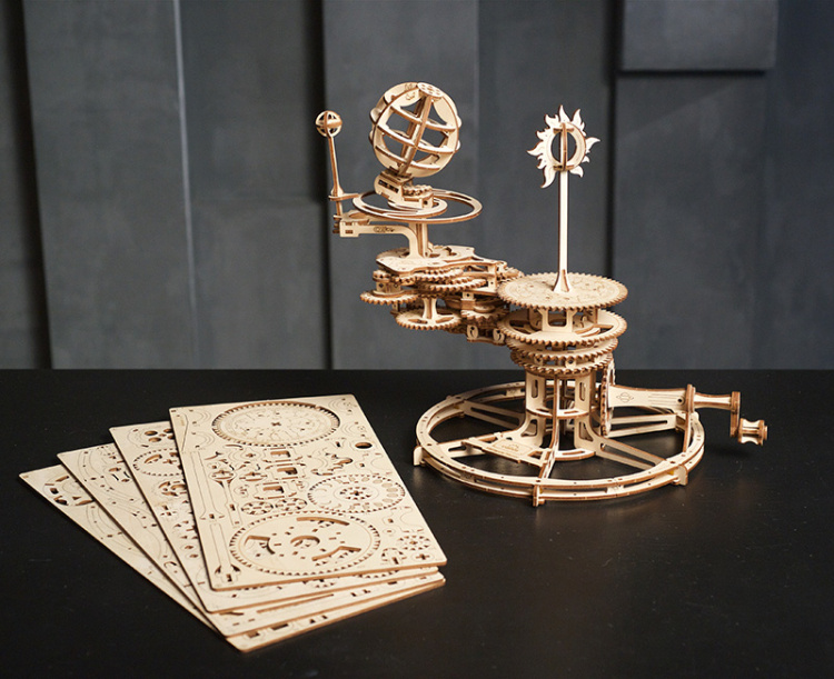 Ugears Mechanical Tellurion