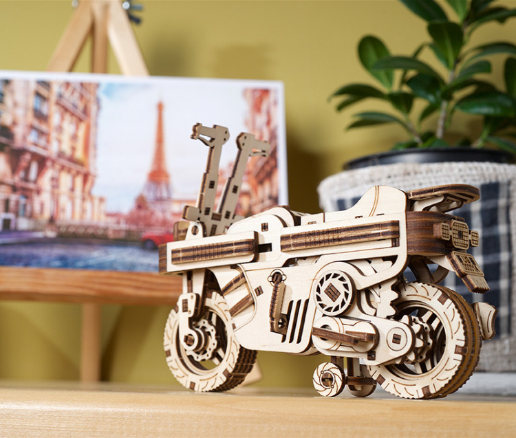 Ugears MOTO COMPACT Folding Scooter