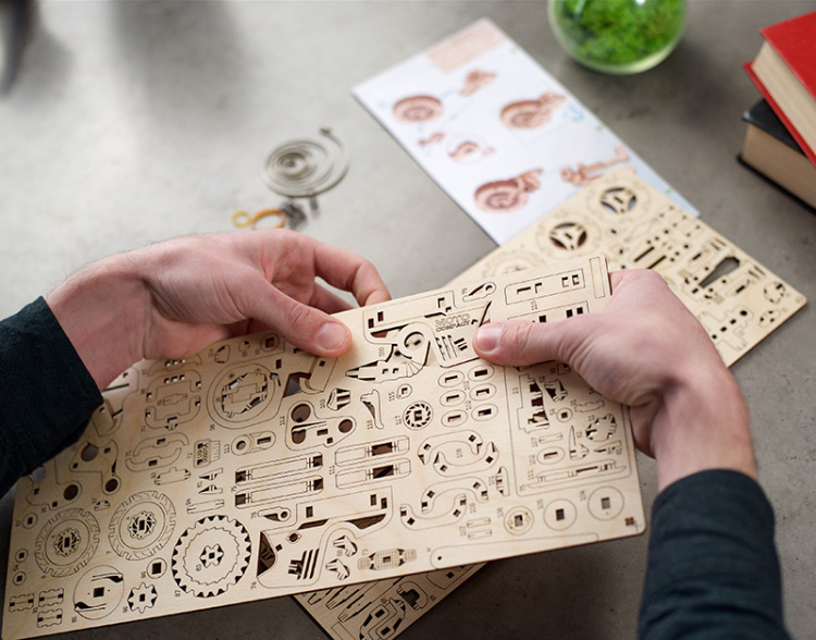 Ugears MOTO COMPACT Folding Scooter