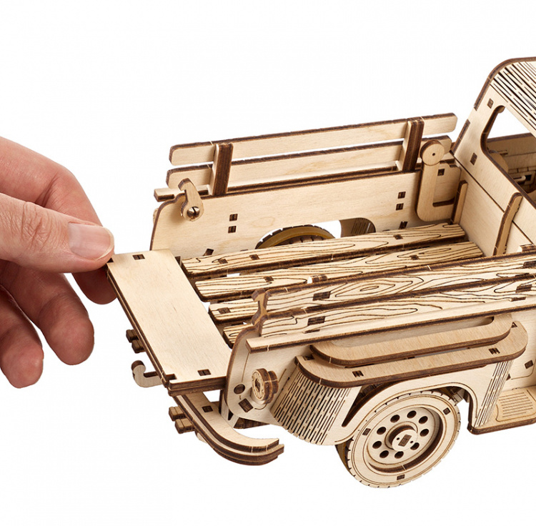 Ugears Pickup Lumberjack