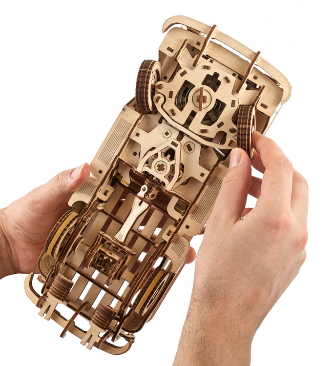 Ugears Pickup Lumberjack