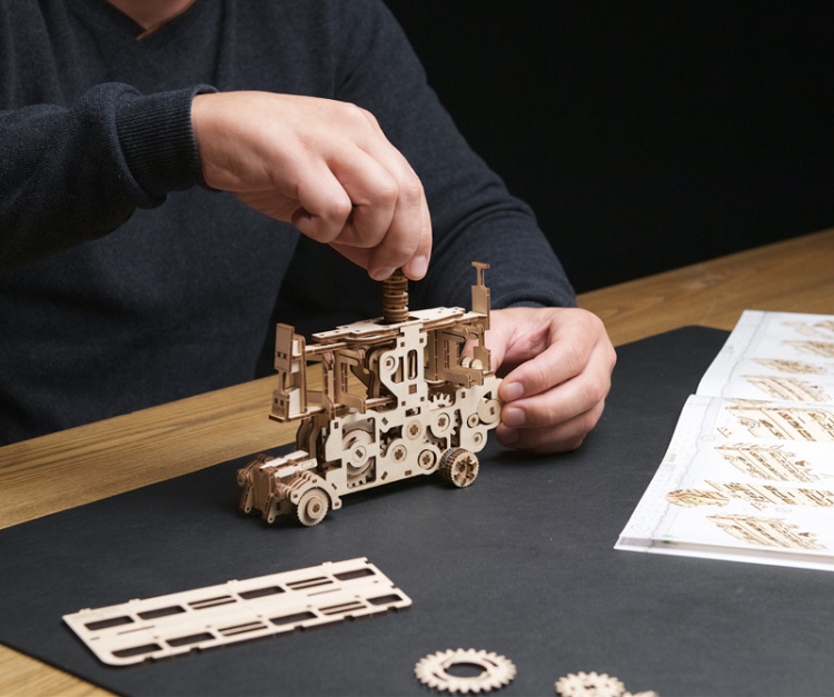 Ugears The Knight Bus Harry Potter
