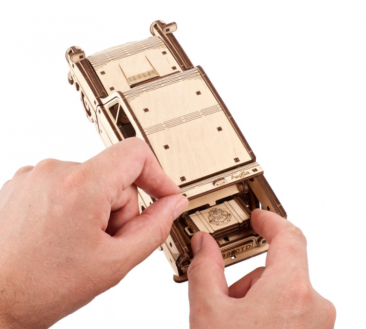 Ugears Flying Ford Anglia Harry Potter