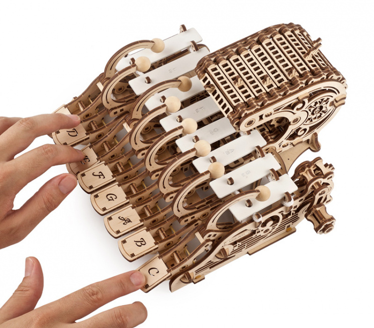 Ugears Mechanical Celesta Musikinstrument
