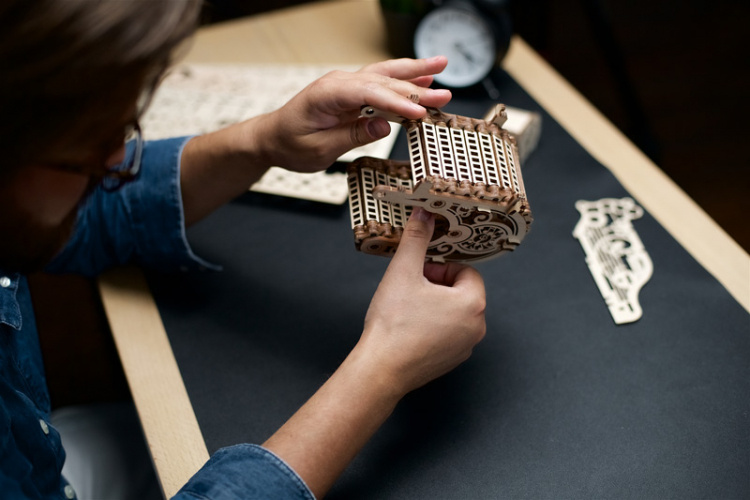 Ugears Mechanical Celesta Musikinstrument