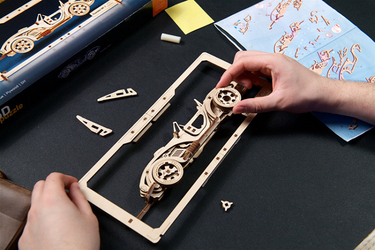 Ugears Roadster MK3 2.5D Pussel