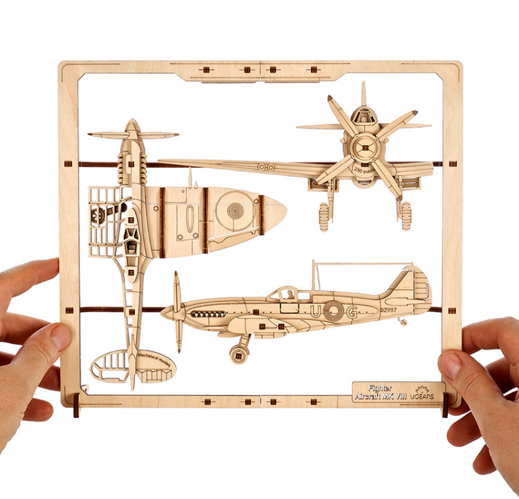 Ugears Fighter Aircraft 2.5D Pussel