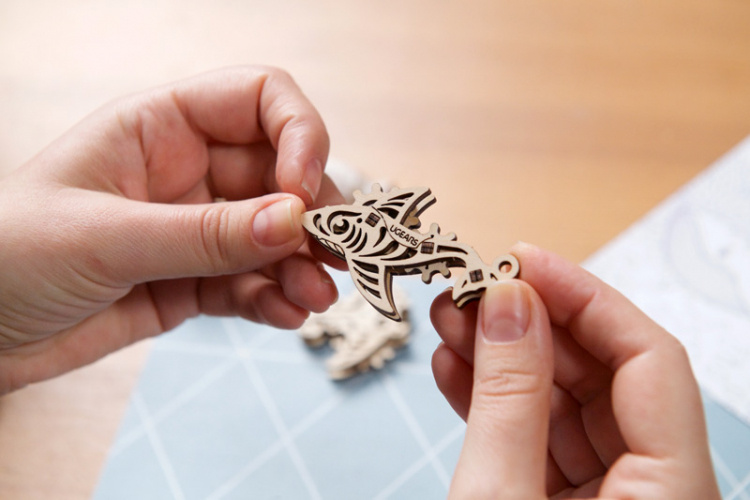 Ugears U-Fidget Pacific Ocean