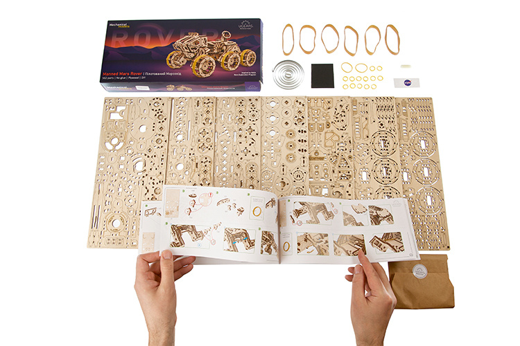Ugears Manned Mars Rover