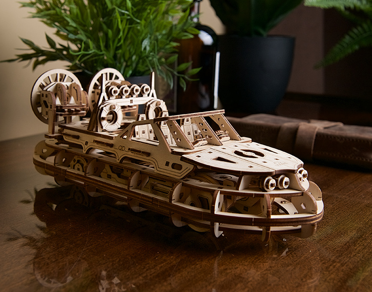 Ugears Rescue Hovercraft