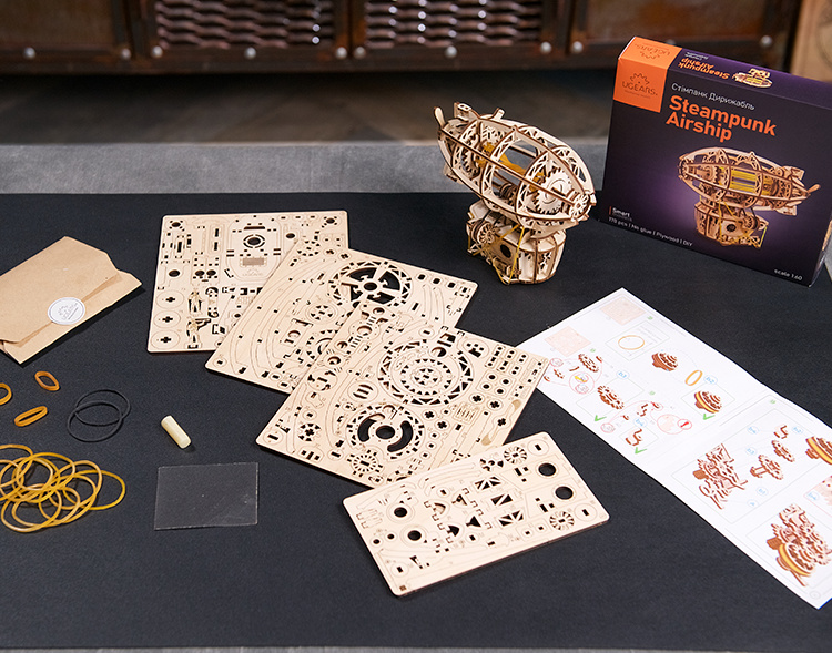 Ugears Steampunk Airship