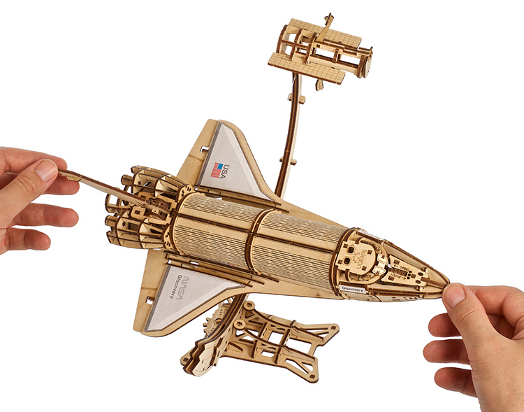 Ugears NASA Space Shuttle Discovery