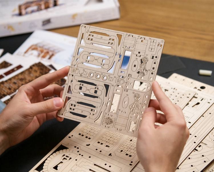 Ugears Platform 9 ¾ Harry Potter