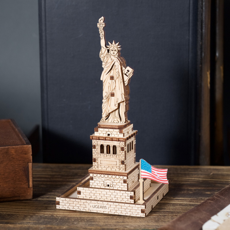 Ugears Statue of Liberty