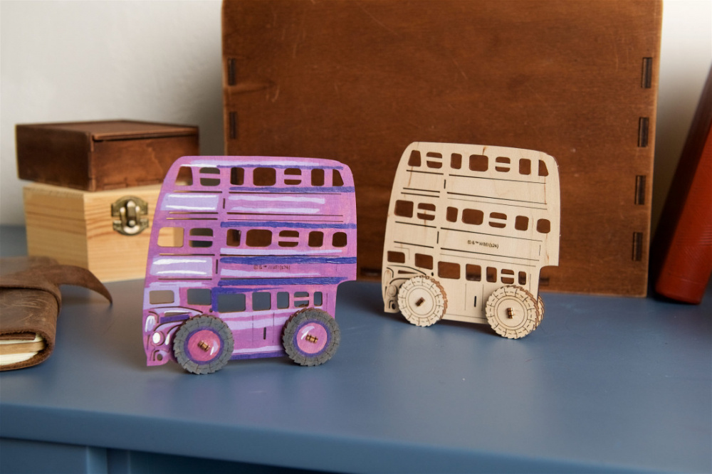 Ugears Coloring The Knight Bus (för barn)