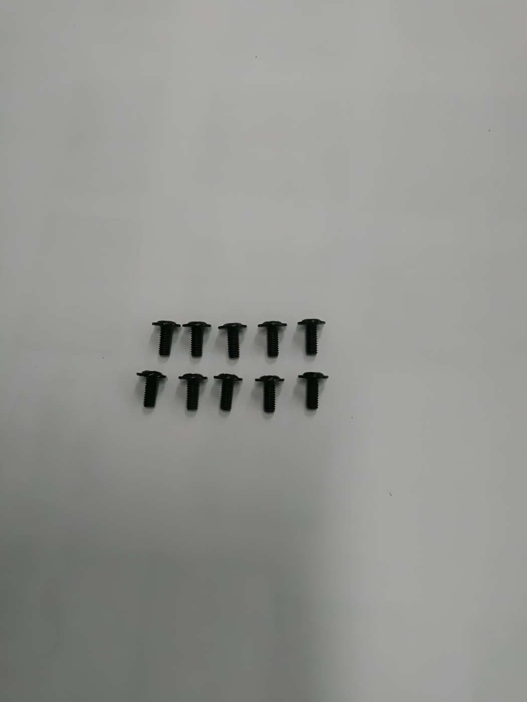 Phillips Skruv M3x7mm (10)